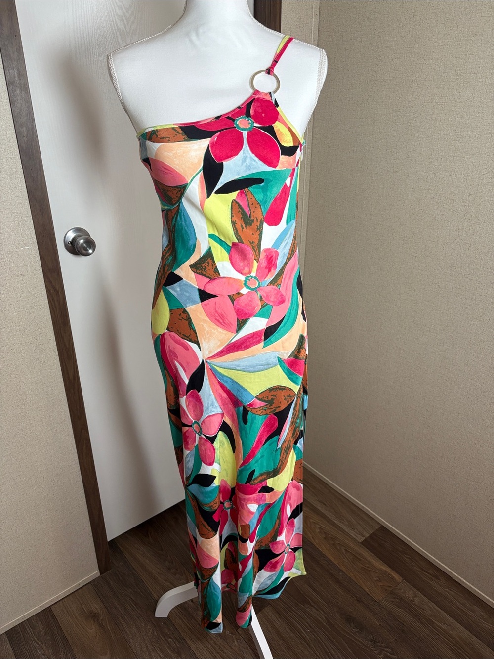 Forever 21 Abstract Floral One Shoulder Dress Tropical Colorful NWT Sz Medium